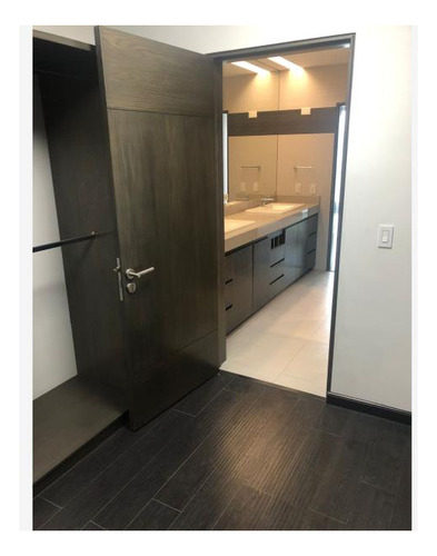 Imagen 14 de 20 de Departamento En Venta En Las Privanzas
