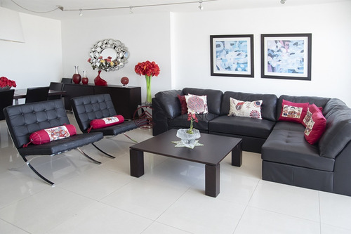 Hermoso Penthouse Con Vista Al Mar.- Ref: 2540