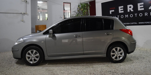 Nissan Tiida Visia 1.8 6mt Nafta 2014 Color Gris Impecable