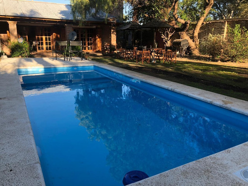 Imagen 3 de 26 de Alquiler Temporal Mensual Y Fines De Semana-b° Villa Belgrano-casa 2 Dormitorios-piscina