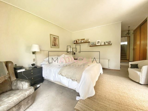 Linda Casa En Venta Estilo Ingles En Condominio