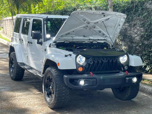 Imagen 11 de 15 de Jeep Wrangler Sahara Sahara Unlimited