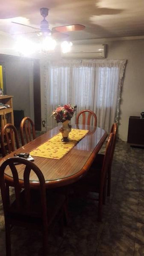 Mascagni Al 300- Chalet De 7 Ambientes En Muy Buen Estado, Con Pileta Y Quincho!
