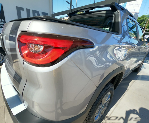 Fiat Toro 1.8 170 E-torq Evo Freedom At6