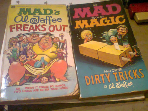 Revista Mad Al Jaffee 2 Libro  Freaks Out + Macic Retro  Kxz