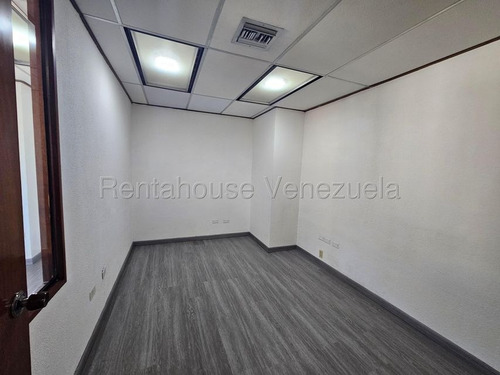 Oficina Comercial En Venta Campo Alegre Mls #25-24716 Bm