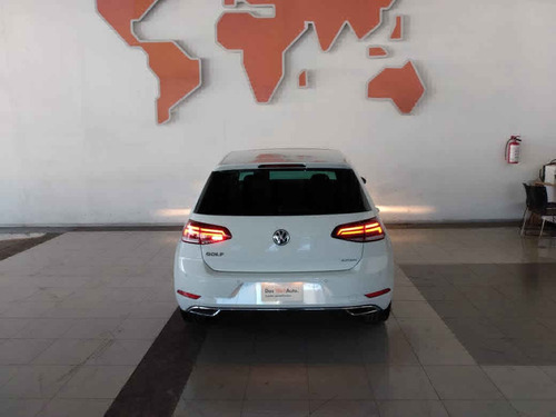 Imagen 4 de 8 de Volkswagen Golf 2020 5p Highline L4/1.4/t Aut