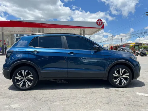 Volkswagen T-Cross Trendline 1.6cc AT AA 4X2