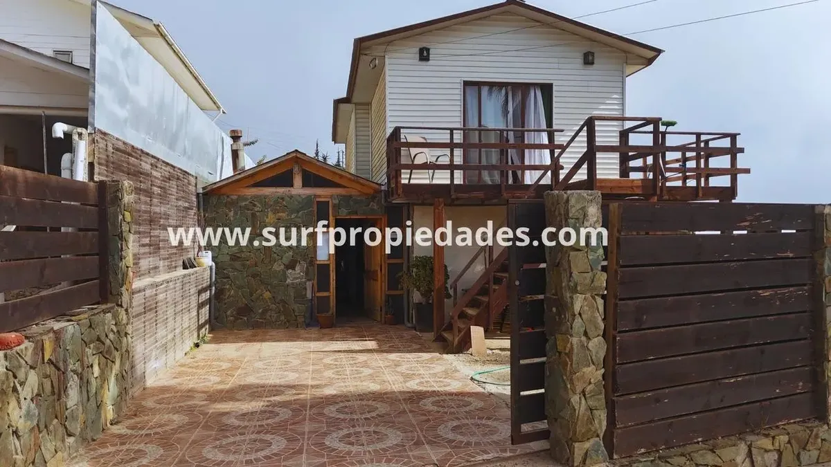 Imagen 1 de 15 de Casa Dos Pisos Con Vista Al Mar En Condominio