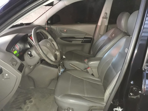 Imagem 8 de 12 de Hyundai Tucson 2010 2.0 Gl 4x2 5p