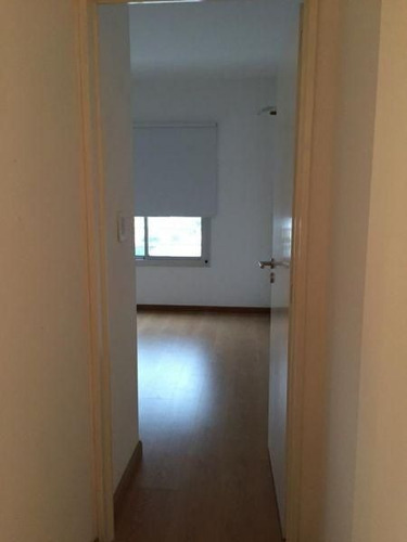 2 Ambientes | Hipolito Yrigoyen Al 400