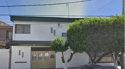 Casa En Venta Natal # 561, Col. Churubusco Tepeyac, Alc. Gustavo A. Madero, Cp. 07730  Mlday93