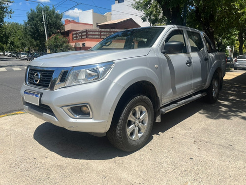 Nissan NP300 2.3 Frontier Se Cd 4x2 Mt