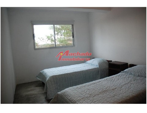 Casa En Manantiales, 3 Dormitorios *- Ref: 5942