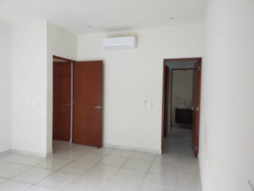 Imagen 9 de 12 de Departamento En Venta Av Huayacan