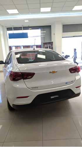 Imagen 16 de 17 de Chevrolet Onix Plus Lt Tech 1.2 Fs