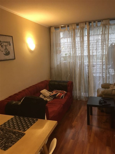 Departamento En Arriendo De 2 Dorm. En Santiago