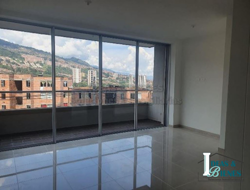 Apartamento En Venta Laureles Sector Calasanz