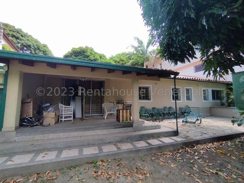La Floresta Conjunto De Edificio 4 Pisos Amoblados Y Casa Mm