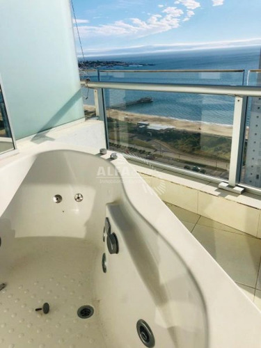Imagen 17 de 19 de Apartamento En Venta, Mansa, Venta Temporario, 3 Dormitorios , Punta Del Este