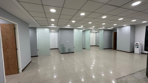 Local Comercial En Alquiler En La California