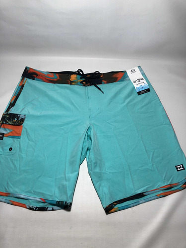 Short Surf Billabong Talla 40