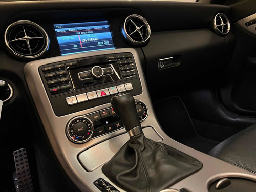 Imagem 7 de 15 de Mercedes Slk250 1.8 Cgi Turbo 2013 32.000km Com Couro