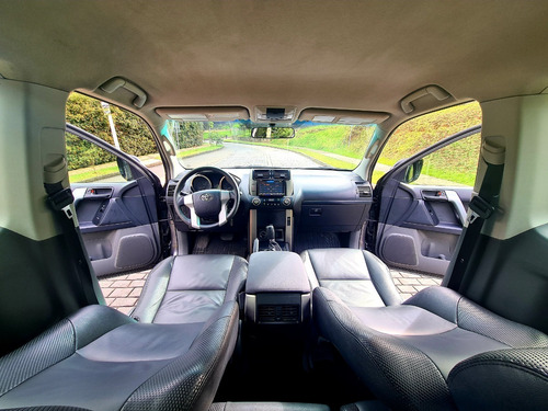 Imagen 11 de 14 de Toyota Prado Sumo Tx