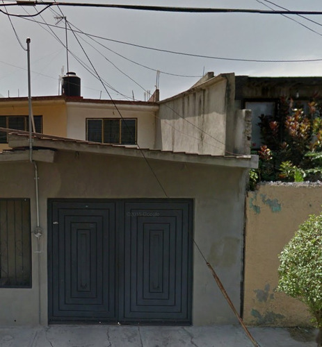 Casa En Venta Gral. Francisco Villa 11, San Carlos Ecatepec De Morelos/ Recuperación Bancaria Laab2