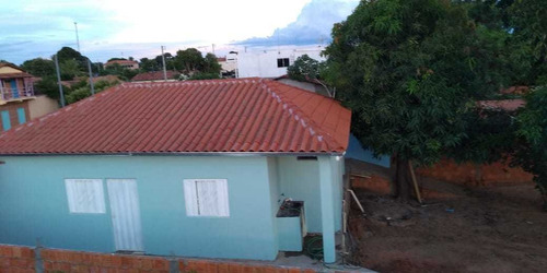 Casa No Centro Do Bonito De Minas Perto De Tudo