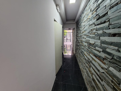 Imagen 2 de 11 de Dpto 2 Amb A Estrenar - Contra Frente 38 M² - S.justo (ctro)