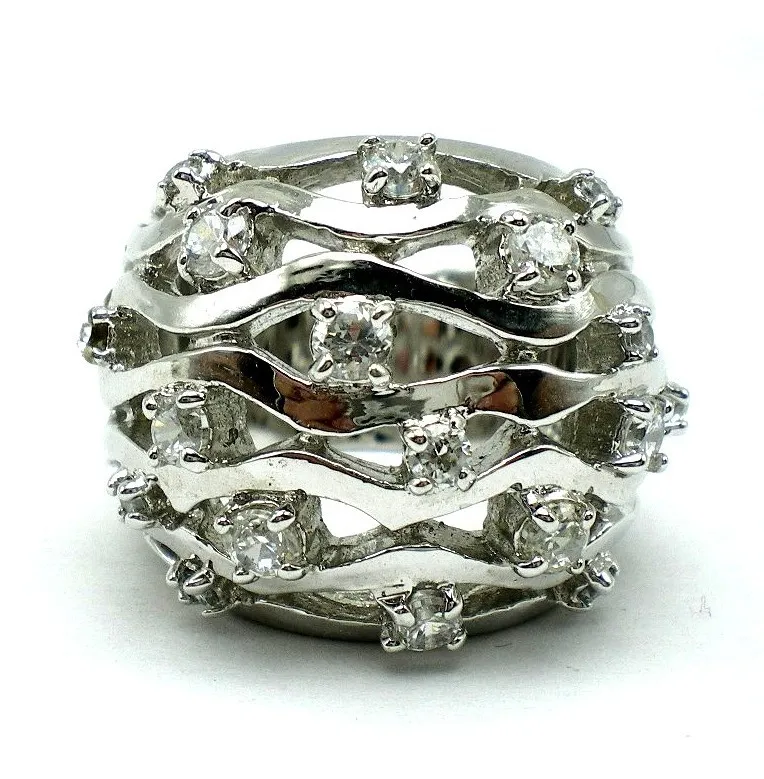 Anillo Pagoda De Plata 925 Y Zafiros Blancos