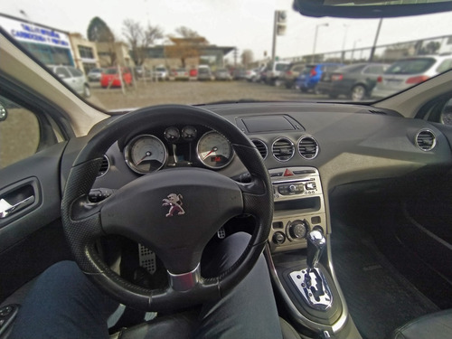 Imagen 8 de 11 de Peugeot 408 1.6 Sport Thp 163cv