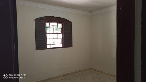 Casa Para Venda Em Ra Xiv São Sebastião, São Francisco, 3 Dormitórios, 1 Suíte, 1 Banheiro, 8 Vagas - M0373_1-1752530