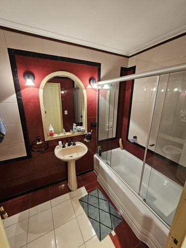 Excelente Departamento 6 Ambientes En Recoleta Con Cochera