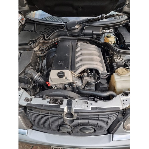E 300 Turbo Diesel Automático