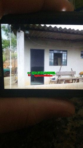 Imagem 4 de 11 de Chácara Dois Dormitórios, Lado Represa, A Venda Em Paraibuna - 899
