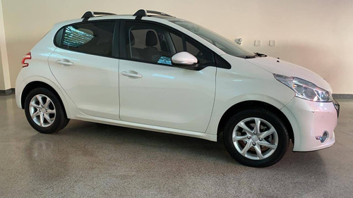 Imagem 2 de 13 de Peugeot 208 1.5 Allure 8v Flex 4p Manual