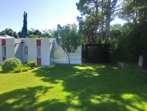 Imagen 19 de 30 de Casa En Venta En Pinamar Zona Alamos Golf Con Gas Natural