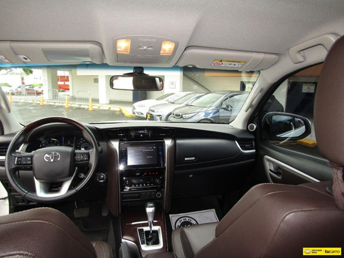 Toyota Fortuner 2.7 4x2