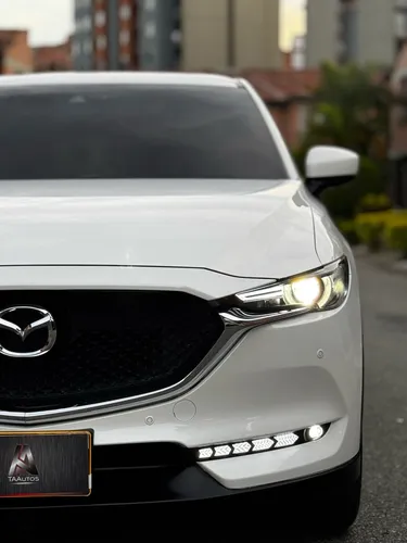 Mazda CX-5 2.5 Grand Touring Station Wagon 4x4