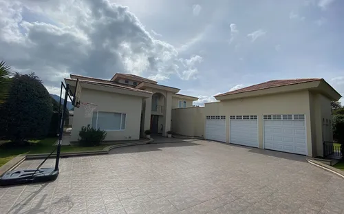 Casa En Arriendo/venta En San Simon. Cod A12300048