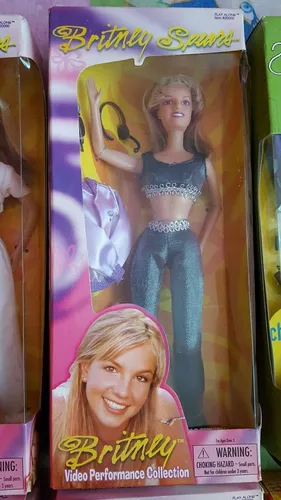 Boneca Barbie Britney Spears Custom Sob Encomenda