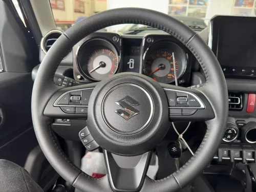 Suzuki Jimny GLX AUTOMÁTICO