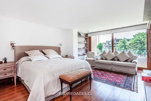 Departamento En Venta De 3 Dorm. En Lo Barnechea