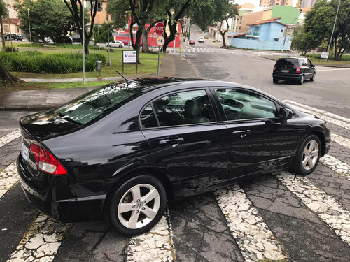 Honda Civic 1.8 Lxs Aut. 4p 2007 S/entrada