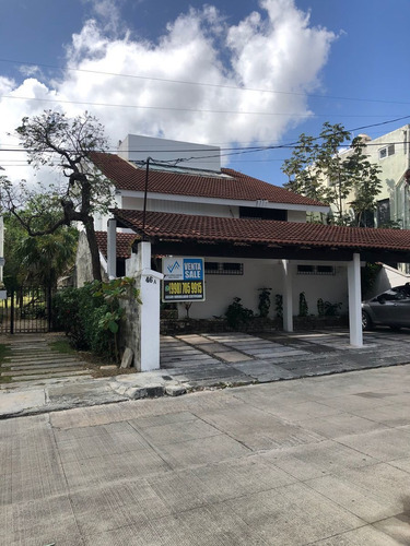 Imagen 1 de 30 de Casa En Zona Centro, Cancún, Q. Roo.(sac)