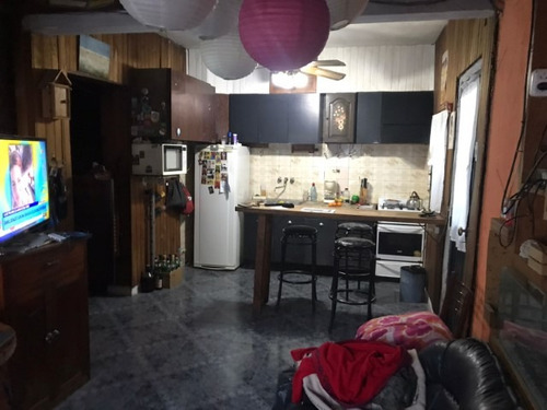 Venta De Casa De 4 Ambientes Con Departamento Al Fondo!