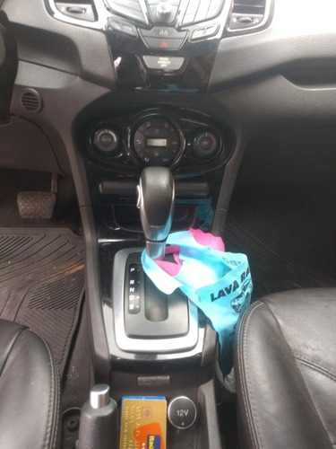Ford Fiesta 1.6 16v Titanium Flex 5p 2014