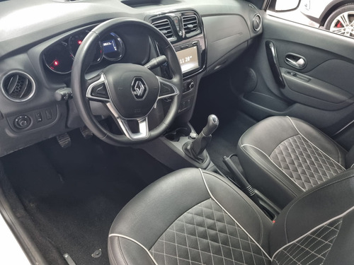 Renault Logan 1.6 Intens Mt